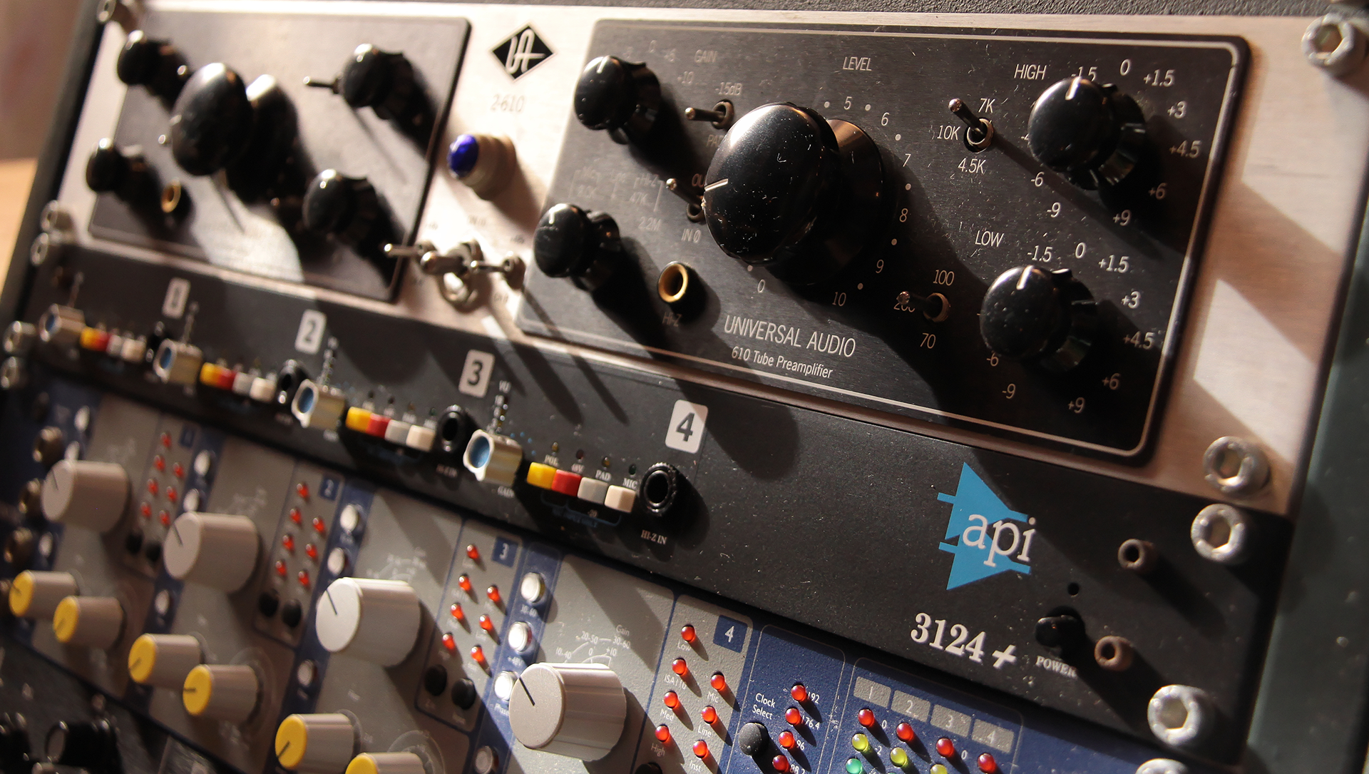 preamp_rack.png